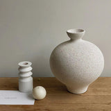 円形陶器花瓶　陶器 丸型 シンプル フラワーベース 花瓶 　ホワイト　ザラザラ感セラミック　高級