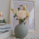 陶器花瓶　丸　ランド　インテリア　装飾物　高級感　かびん　花飾る　